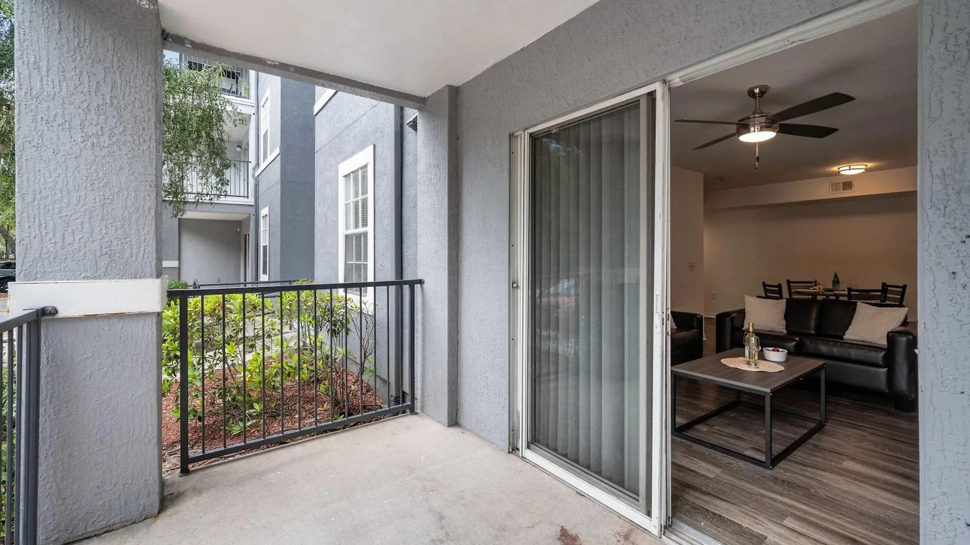 8Mi From Dt Free Pool & Gym Villa Tampa 0*,  United States