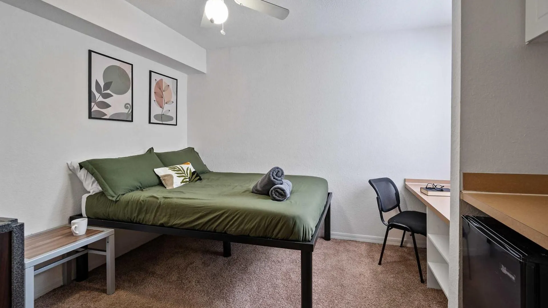 8Mi From Dt Free Pool & Gym Villa Tampa 0*,  United States